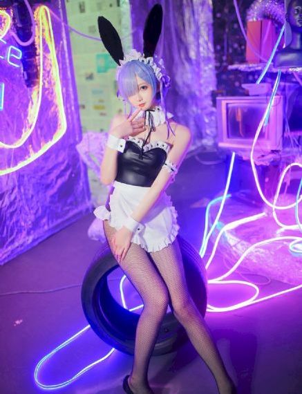 美女视频在线观看免费网_BD韩语迅雷电影在线