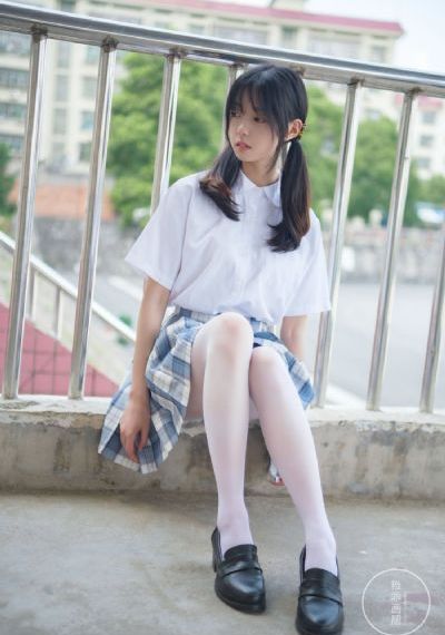 男人添女人吃奶视频免费_蓝光全集免费观看