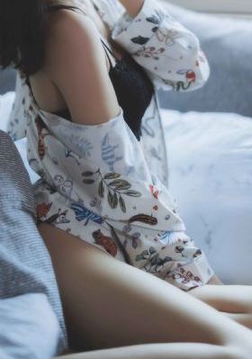 黄片黑人操美女在线观看高潮喷水_在线完整观看