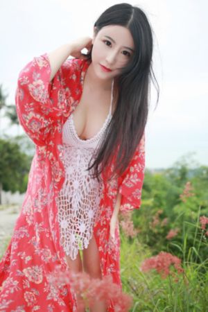 精品国产自在线拍400部_720免费观看