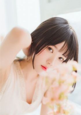 国产卡二卡三卡四卡app_1080P迅雷电影在线
